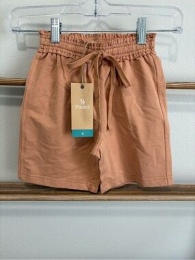 Pastel Raw Edge Sweat Shorts | Kids Size 6 | Desert Sand | NWT